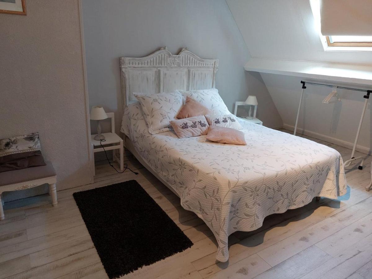 Le Petit Bois Normand - Chambre D'Hote Bed & Breakfast Champ-du-Boult Dış mekan fotoğraf