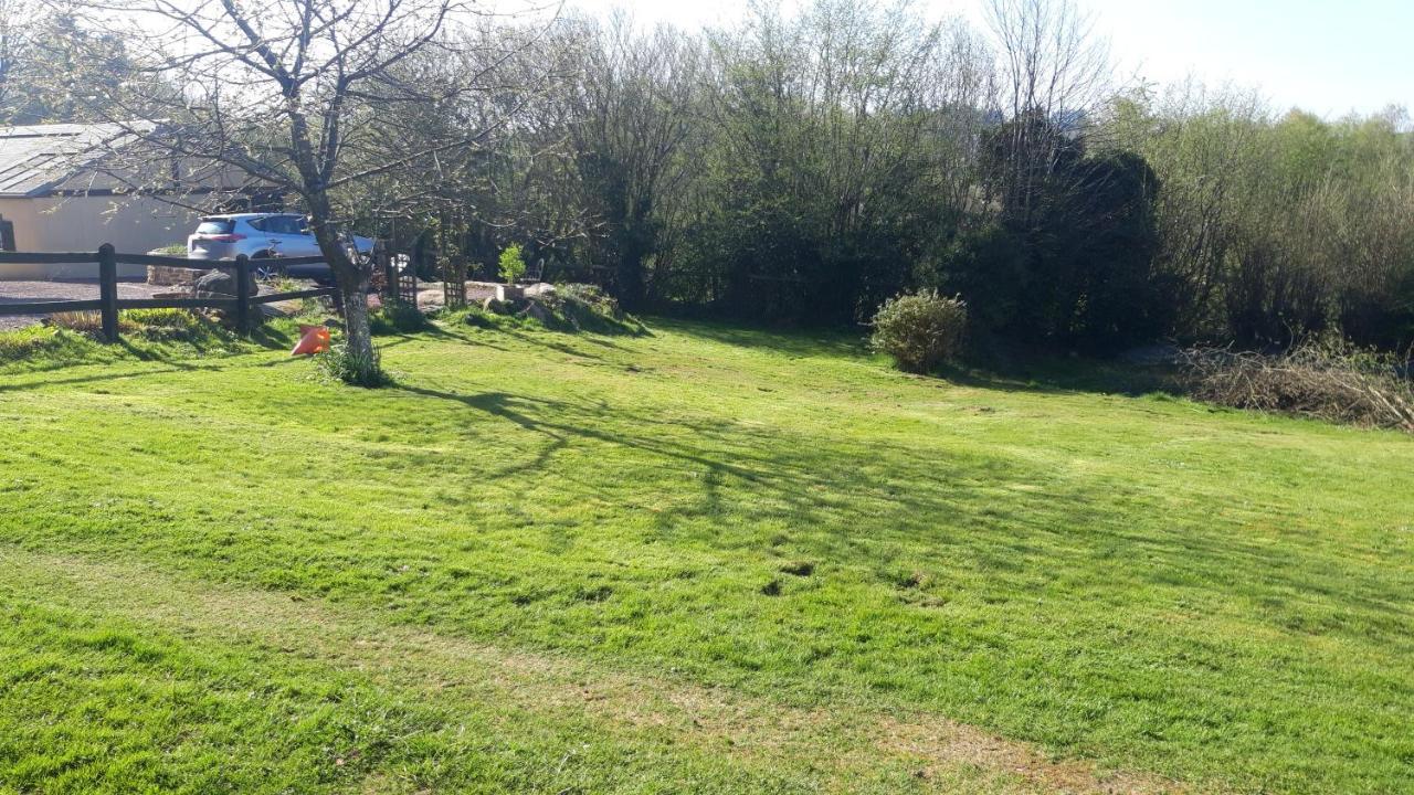 Le Petit Bois Normand - Chambre D'Hote Bed & Breakfast Champ-du-Boult Dış mekan fotoğraf